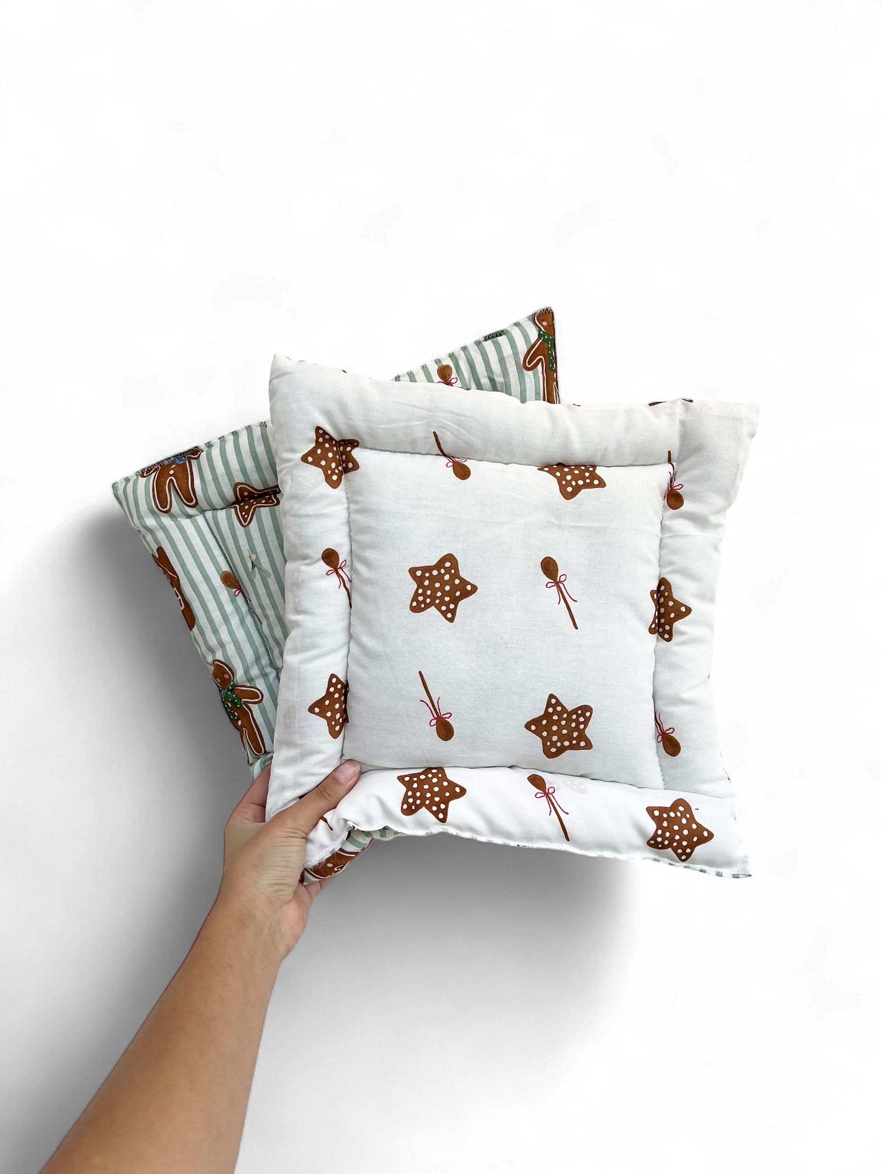 Christmas Castle & Tunnel Cushions